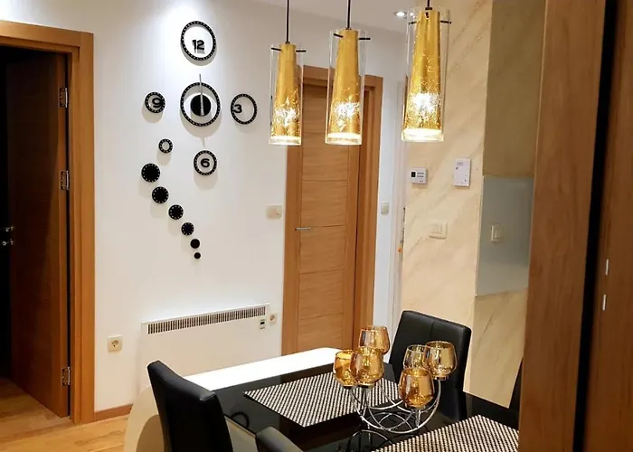 Lux S14 - Pekovic زلاتيبور