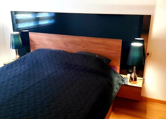 Lux S14 - Pekovic * زلاتيبور