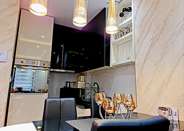 Lux S14 - Pekovic זלאטיבור