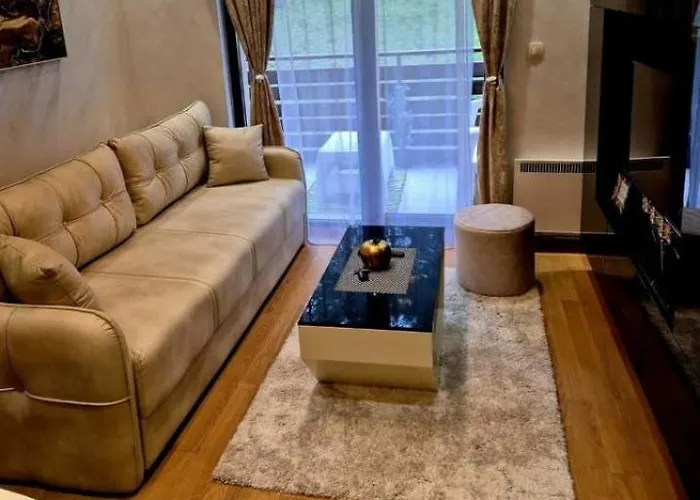 شقة Lux S14 - Pekovic *